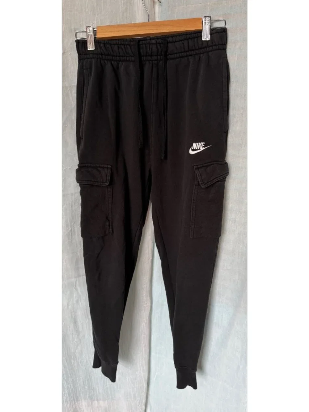 Nike Men's Sportswear Club Fleece Cargo Joggers Black XS